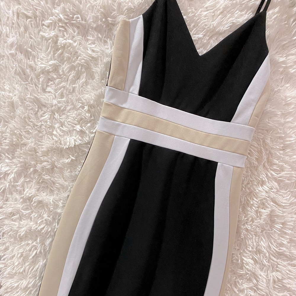 Windsor Midi Dress